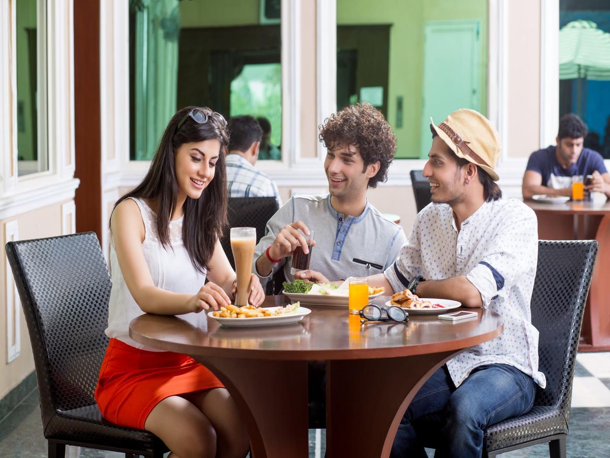 Hotel Mgm Residency Delhi  Bagian luar foto